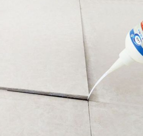 钦州瓷砖空鼓维修公司分享卫生间瓷砖脱落的原因可能有以下几点